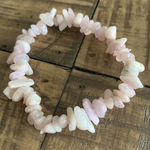 Handmade Jewelry - Pink Heart Chakra Bracelet Kunzite Stone